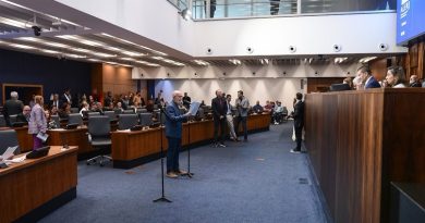 Servidores poderão ter licença ampliada após nascimento de filhos com deficiência ou doença rara