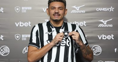 Tiquinho se diz motivado em volta ao Botafogo: ‘Mais que no início’