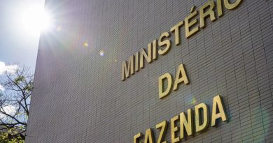 Governo Central tem superávit de R$ 10,8 bilhões em julho
