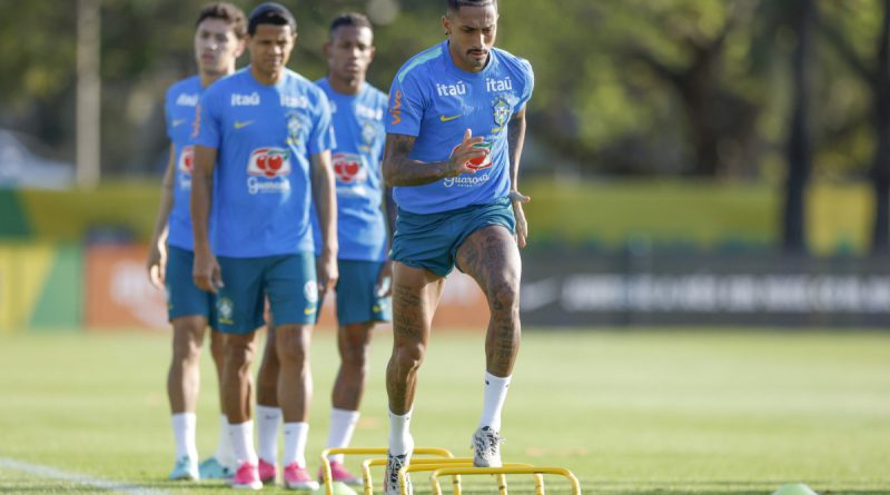 Com grupo reduzido, Seleção faz primeiro treino na Austrália