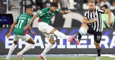 Barboza lamenta vaias em reencontro com o Botafogo: ‘Não merecia’