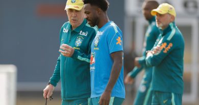 Ancelotti confirma Vini Jr, Raphinha, Estêvão e Endrick como titulares
