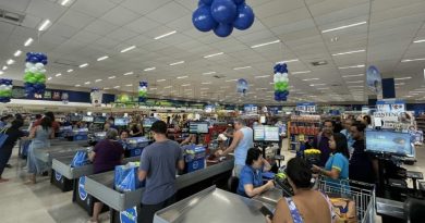Rede de supermercados realiza feirão de empregos com 300 vagas efetivas