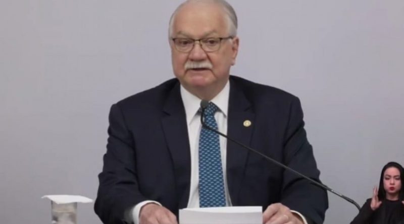 Fachin diz que tomará ‘medidas cabíveis’ após relatório sobre Moraes