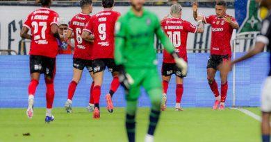 Flamengo vence Remo e assume a liderança do Brasileirão