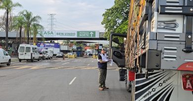 Receita Estadual e Operação Foco apreendem cargas de óleo vegetal, alho e bebidas com irregularidades fiscais na Ceasa