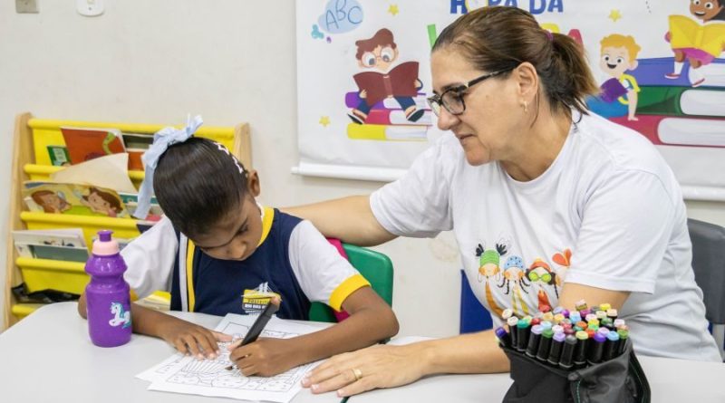 Rio das Ostras promove formações sobre Educação Inclusiva e Setembro Amarelo
