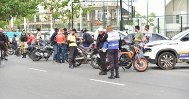 Nittrans ultrapassa 10 mil motociclistas abordados em ações contra motos barulhentas em 2026