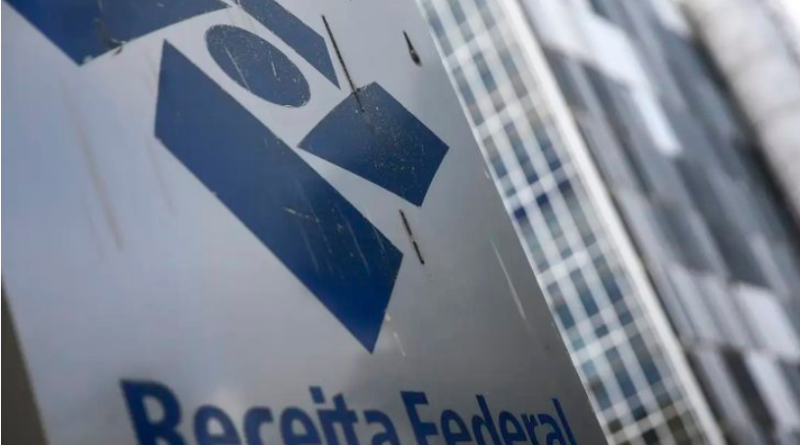 Receita Federal amplia em todo o Brasil o atendimento em Libras, a Língua Brasileira de Sinais