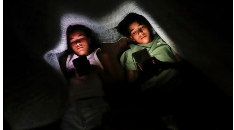 ECA Digital completa um ano e estabelece maior proteção para crianças e adolescentes