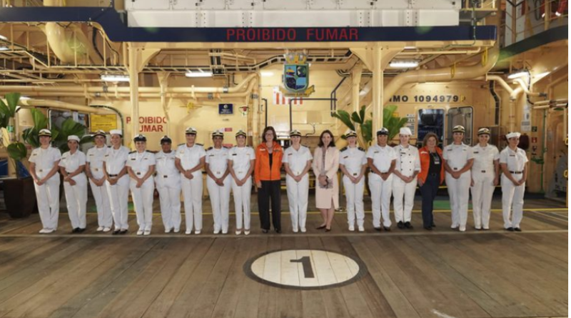 Construído no Brasil, navio afretado pela Petrobras ganha o mar com tripulação 100% feminina