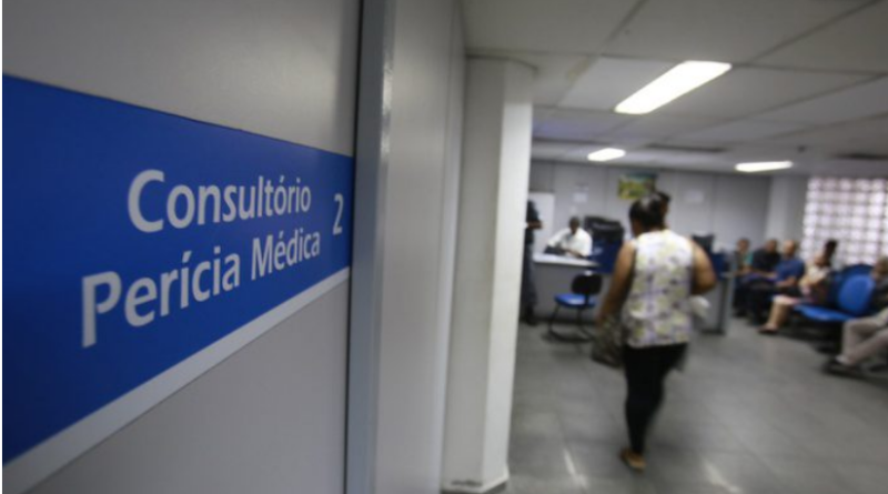 Perícia médica no INSS passa a ter presença de intérpretes de Libras para pessoas com deficiência