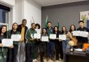 Prefeito de Itatiaia homenageia bailarinos do Eco Dance após conquistas em Festival Internacional de Dança