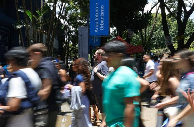 Com nova matriz de referência em discussão, Enem 2028 terá mudanças na Redação e nas questões; entenda