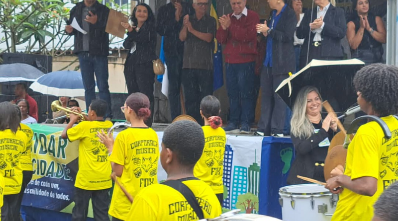 Prefeitura de Campos retoma desfile cívico de Ururaí após 12 anos