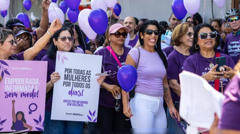 Magé realiza 4ª Caminhada de Não Violência contra a Mulher com mobilização pelo fim da violência