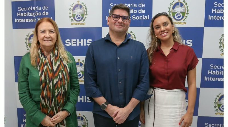 ecretaria Municipal de Assistência Social busca retomada das obras das 63 casas populares junto à CEHAB