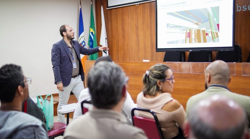 Itaboraí encerra curso de capacitação em Orçamento de Obras Públicas