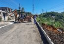 Prefeitura de Meriti realiza obras de drenagem e pavimentação no Morro do Coqueirinho