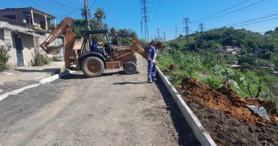 Prefeitura de Meriti realiza obras de drenagem e pavimentação no Morro do Coqueirinho