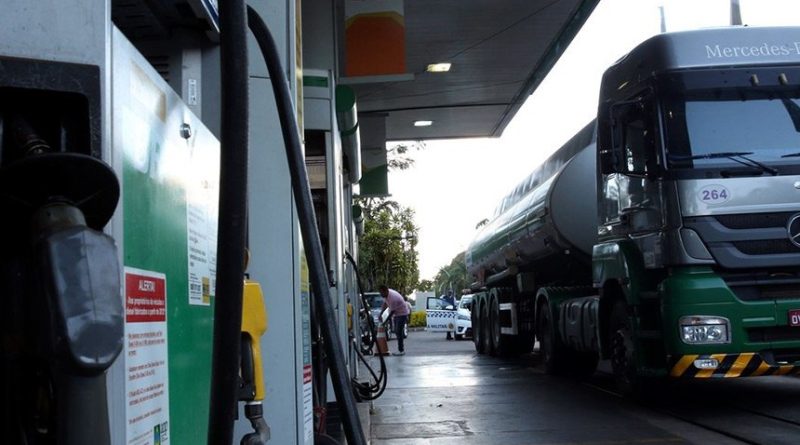 Medida provisória estende subsídio para baratear diesel