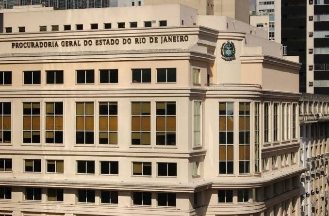 PGE-RJ consegue na Justiça rejeição de pedido de indenização por desvalorização das ações da Refit