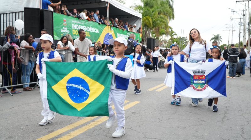 São Gonçalo promove tradicional desfile cívico em Santa Izabel