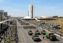 Desfile de 7 de Setembro é realizado na Esplanada dos Ministérios, em Brasília