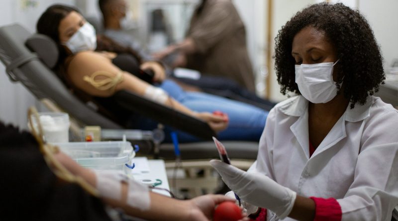 Inverno: Hemonúcleo de Volta Redonda mobiliza população para doar sangue em dias mais frios, quando captação reduz em 30%