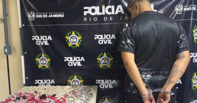 Gerente do tráfico de Cem Braças é preso com 260 drogas em Búzios