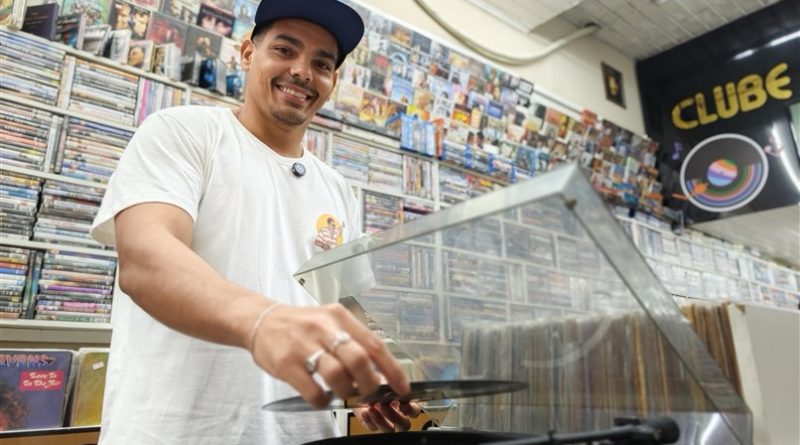 ALERJ: Mercado de vinil conquista novas gerações e fortalece cadeia da economia criativa no Rio