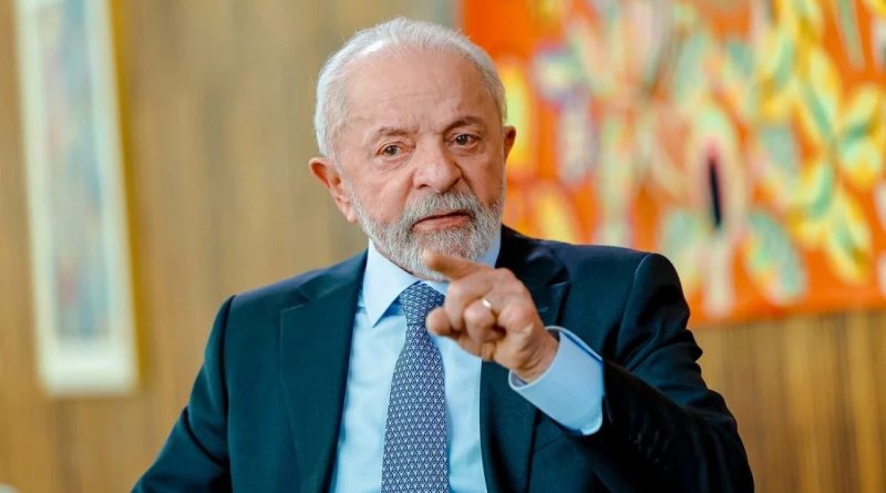 Presidente da República assina portarias de autorização para 19 novas unidades de institutos federais em 12 estados&nbsp;