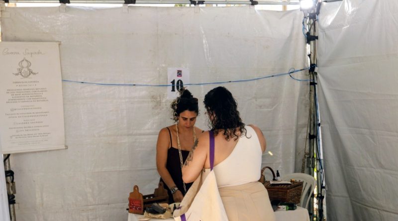 Feira Cultural do Bem-Estar reúne atividades de autocuidado, cultura e lazer no Centro de Macaé