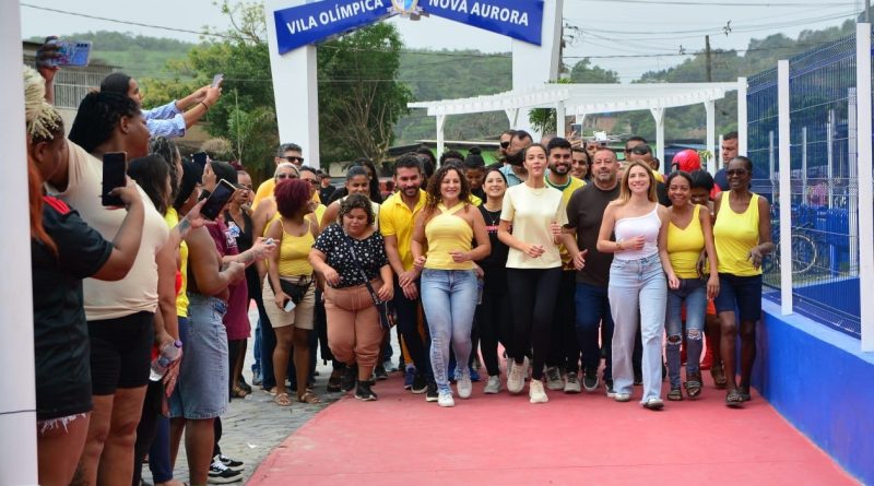 Prefeita Mariana Canella inaugura Vila Olímpica em Nova Aurora
