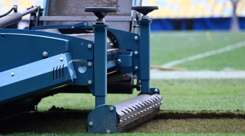 Maracanã inicia a troca de gramado após jogo histórico da NFL