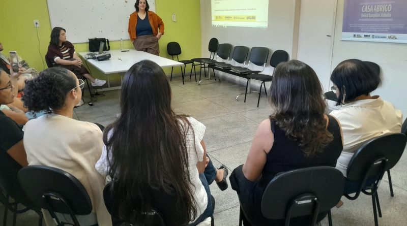 Setembro Amarelo: Secretaria de Políticas para Mulheres e Direitos Humanos de Volta Redonda conscientiza servidores