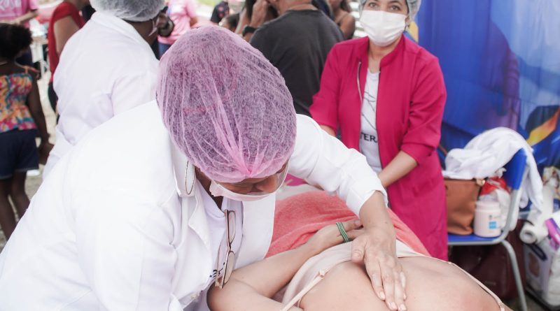 AME Itambi promove ação especial do Outubro Rosa com serviços de saúde e bem-estar para mulheres