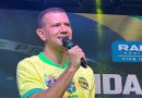 Douglas Ruas surpreende e vence Eduardo Paes com 49,27% dos votos. Eduardo Paes obteve 42,76%