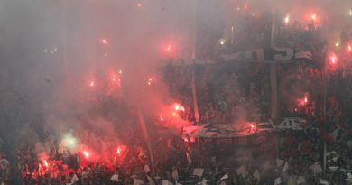 Flu recebe multa de R$133 mil por uso de sinalizadores na Libertadores
