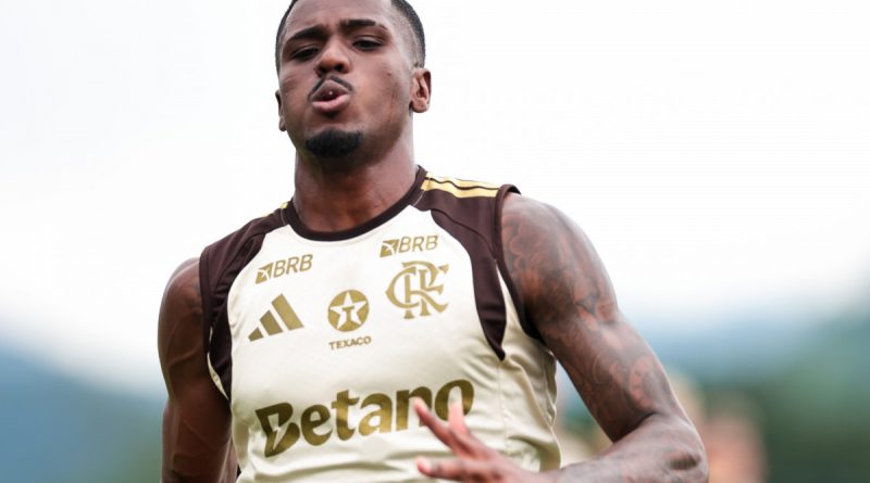 Evertton Araújo é liberado e pode reforçar Flamengo contra Estudiantes