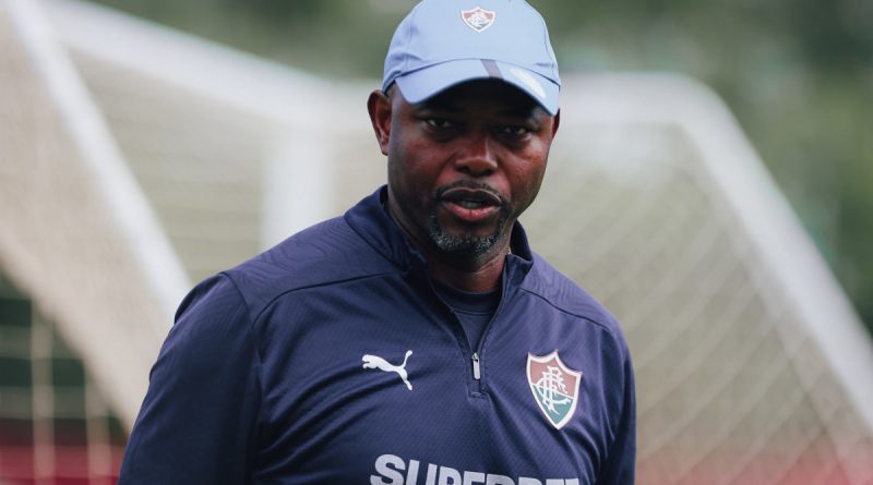 Fluminense x Santos: onde assistir, escalações e arbitragem