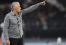 Tite valoriza primeira vitória à frente do Botafogo: ‘Volume grande’