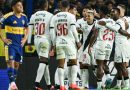 Com um a menos, Vasco bate o Boca na Bombonera e fica perto de final
