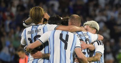 Sem Messi, Argentina goleia Bolívia em primeiro jogo após vice mundial