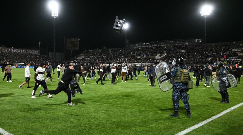 Conmebol multa Fluminense por confusão na Argentina pela Libertadores