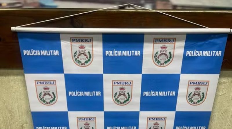Polícia apreende pistola, munições e drogas no distrito de Barra do Piraí