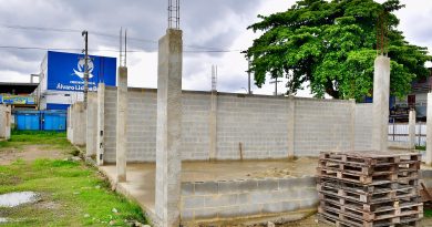 Prefeita de Belford Roxo Mariana Canella visita obras em andamento  da futura Escola Municipal Bilíngue em Heliópolis