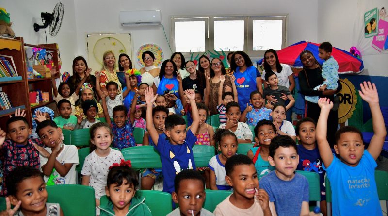 Semana da Criança tem atividades educativas, brincadeiras e cardápio saboroso para os alunos da rede municipal de ensino de Belford Roxo