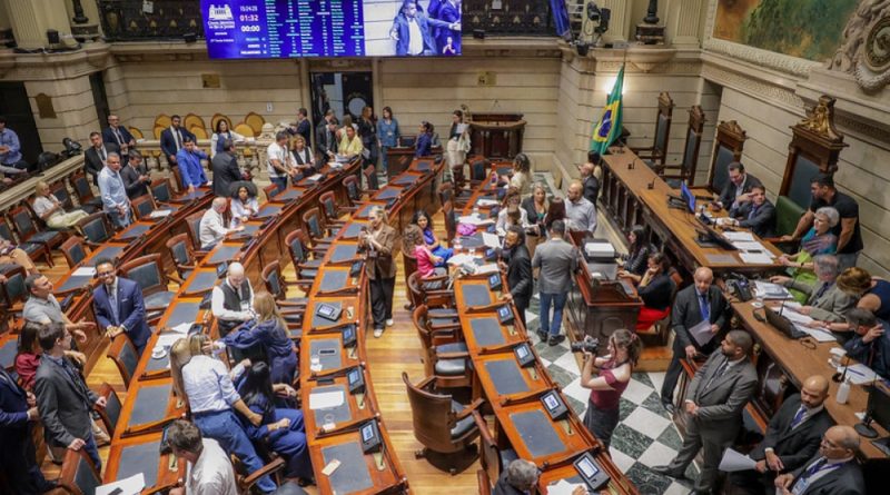 Câmara aprova regras para proteger liberdade de culto contra interrupções indevidas