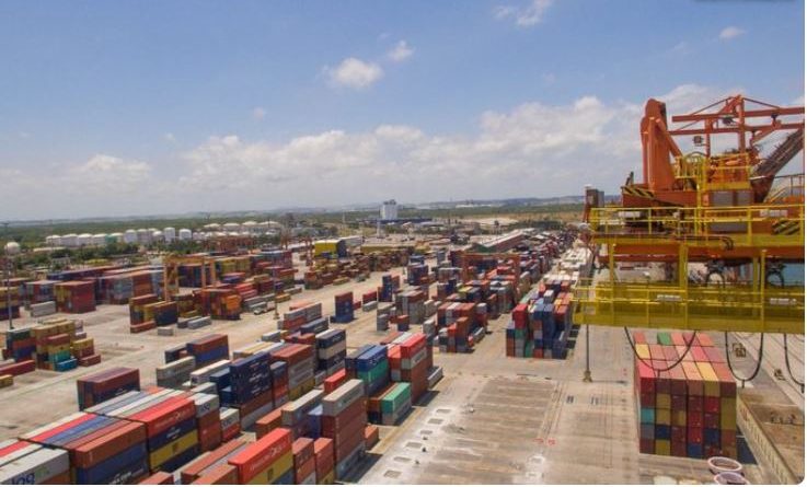 China e União Europeia compram mais produtos brasileiros e superávit cresce 34,8%